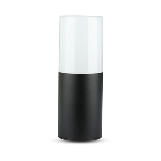 Lampada da esterno con corpo nero opaco, dimensioni 80x121mm, compatibile con lampadine GU10, perfetta per illuminazione paesaggistica.