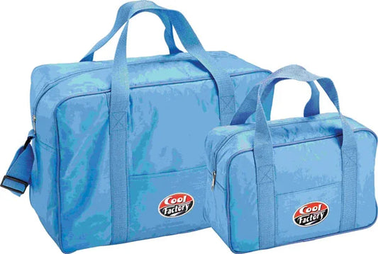 Set di due borse termiche in tessuto resistente, colore azzurro, con manici e tracolla, capacità di 24L e 7L, perfette per picnic e trasporto alimenti, SKU: BTE-025073