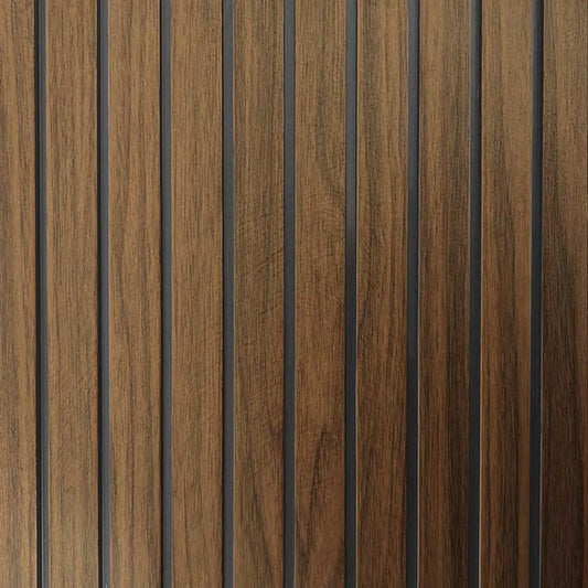 Pannello murale in PVC effetto legno 3D con doghe verticali in tonalità marrone, stile elegante e resistente, SKU: PANMU-44037