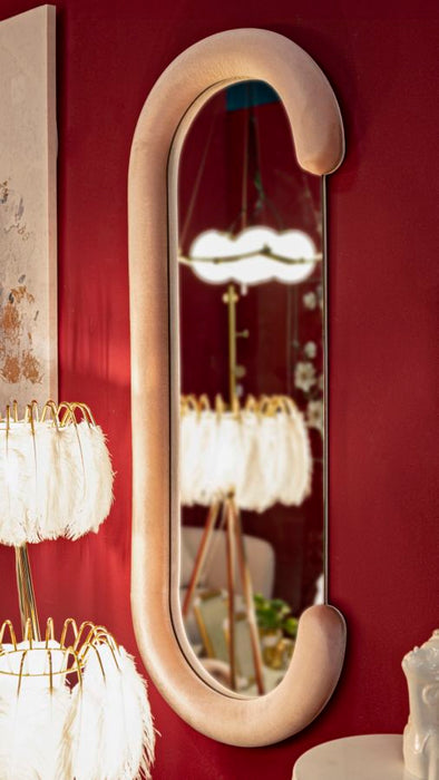 Espejo de pared Chantal en terciopelo rosa cm 60x7x160