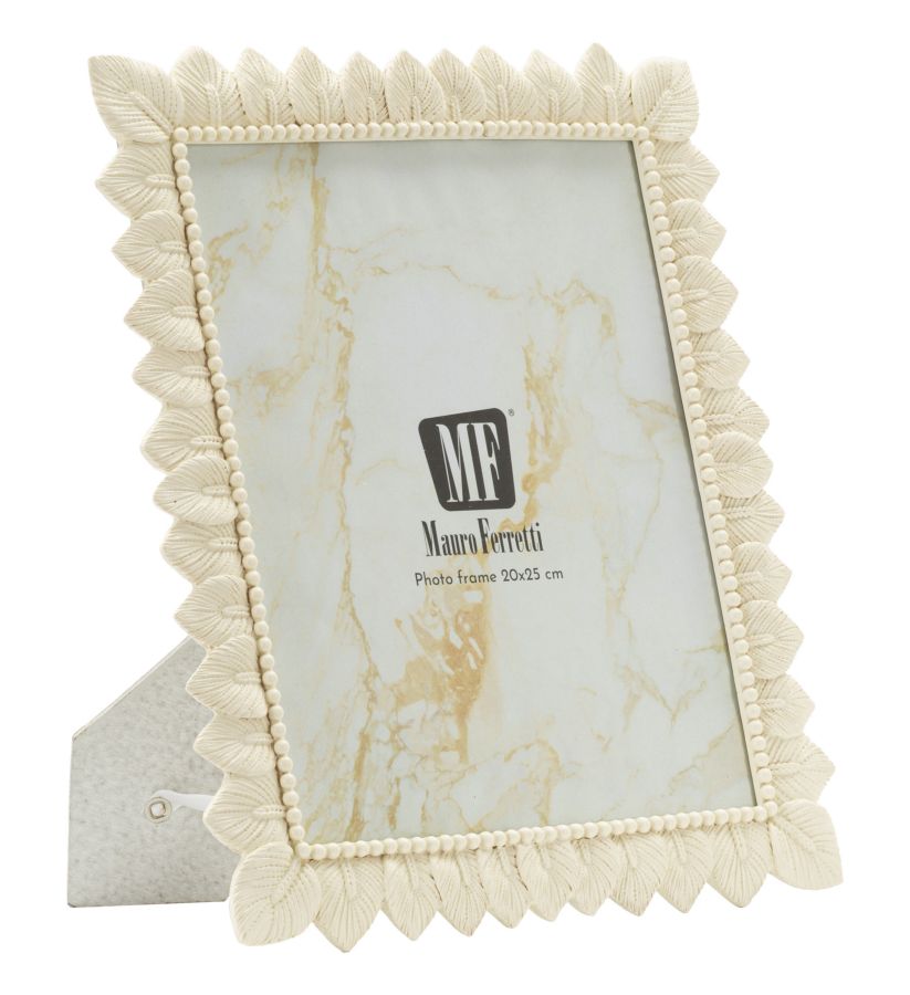 Cornice Light Leaf cm 26,9x1,8x31,8 elegante per foto 20x25 con decoro a foglie in rilievo, ideale per arredare ambienti moderni o classici.