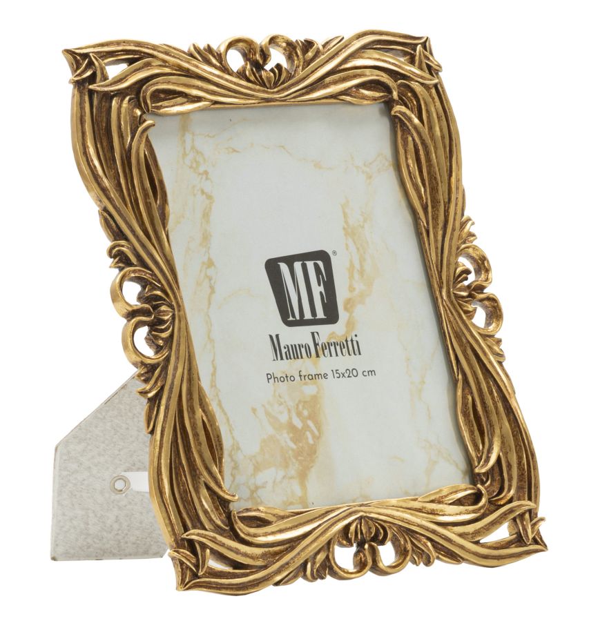 Cornice Baroque Cm 21,8X1,8X26,5 Misura Interna Cm 15X20 in stile barocco dorato con supporto da tavolo, ideale per foto eleganti.