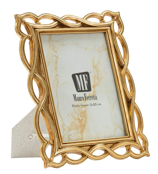 Cornice Wave cm 23x1,8x27,9 misura interna 15x20 elegante in stile barocco dorato, perfetta per foto verticali su mobili classici.