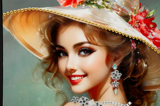 Dettaglio del volto nel dipinto su tela laccato Elegant con cornice B cm 52x4,5x152, con trucco raffinato e orecchini gioiello in rilievo.