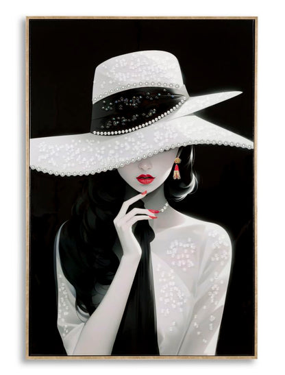 Dipinto su tela laccato Marty con cornice elegante 62x4x92, raffigurante donna stilizzata con cappello bianco decorato e rossetto rosso.