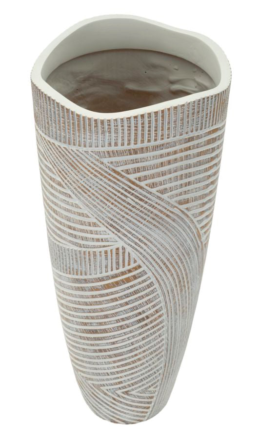 Vaso decorativo in resina Woody Ø18x45 cm con interno bianco e superficie texturizzata, perfetto per ambienti raffinati.