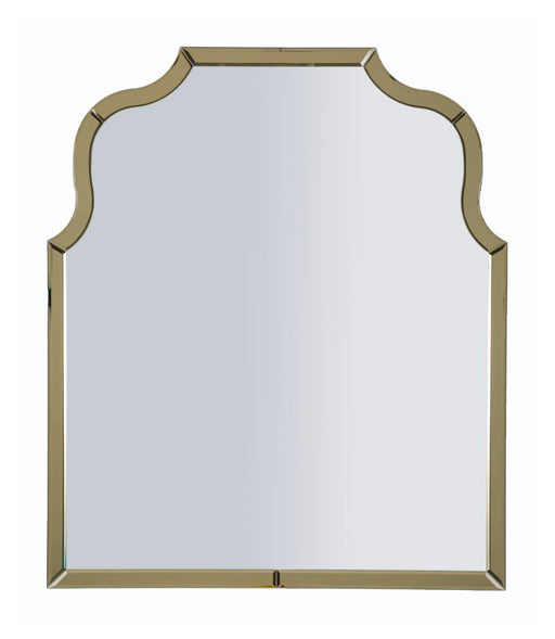 Specchio da muro Ankara oro misura 78x93 elegante con cornice sagomata dorata, ideale per ambienti raffinati e moderni.