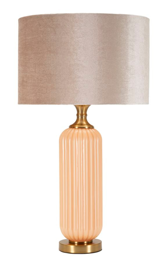 Lampada da tavolo Perly -C- Ø 35,5x64 cm con base in vetro scanalato color pesca e paralume beige, design elegante per interni moderni.