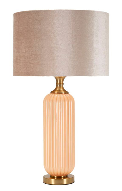 Lampada da tavolo Perly -C- Ø 35,5x64 cm con base in vetro scanalato color pesca e paralume beige, design elegante per interni moderni.