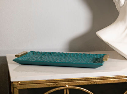 Svuotatasche Grent posizionato su mobile elegante, perfetto per chiavi e accessori in ambienti di design.