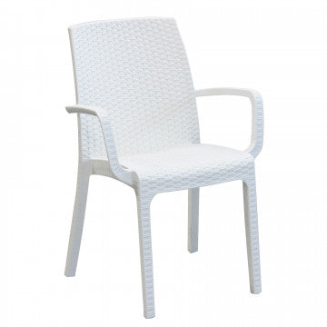 Poltrona Indiana bianca in wicker con struttura plastica stampata, perfetta per spazi esterni. Dimensioni 57 x 59 x 86 cm, elegante e pratica.