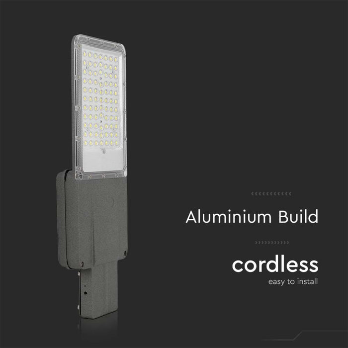 Armatura Stradale LED Solare 35W con Pannello e Batteria LiFePO4 4000K IP65 Grigio