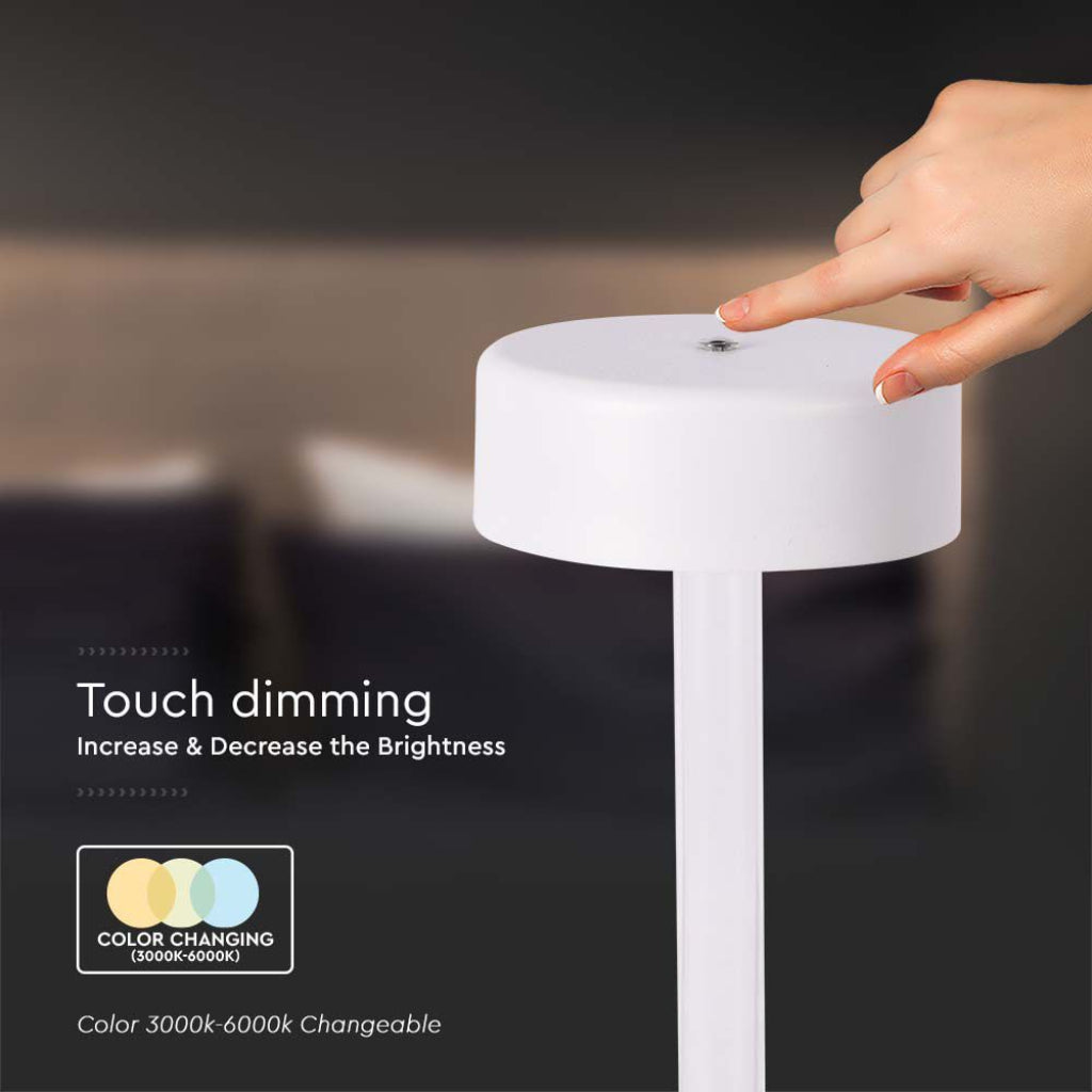 Dettaglio della funzione touch dimmerabile della V-Tac Lampada LED da Tavolo 3W USB-C, con regolazione della luminosità e temperatura colore variabile.
