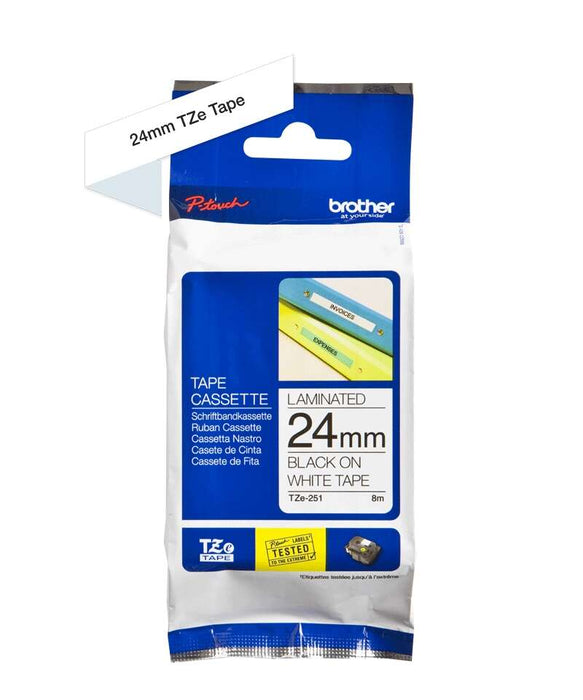 Brother TZe251 Nastro Laminato Originale per Etichette - Testo nero su fondo bianco - Larghezza 24mm x 8 metri