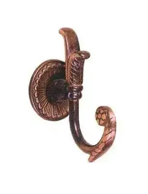 Gancio + rosetta art.v/12s bronzo in ottone per tenda, con rosetta decorativa, doppia vite e tassello. Colore bronzo, confezione blister.