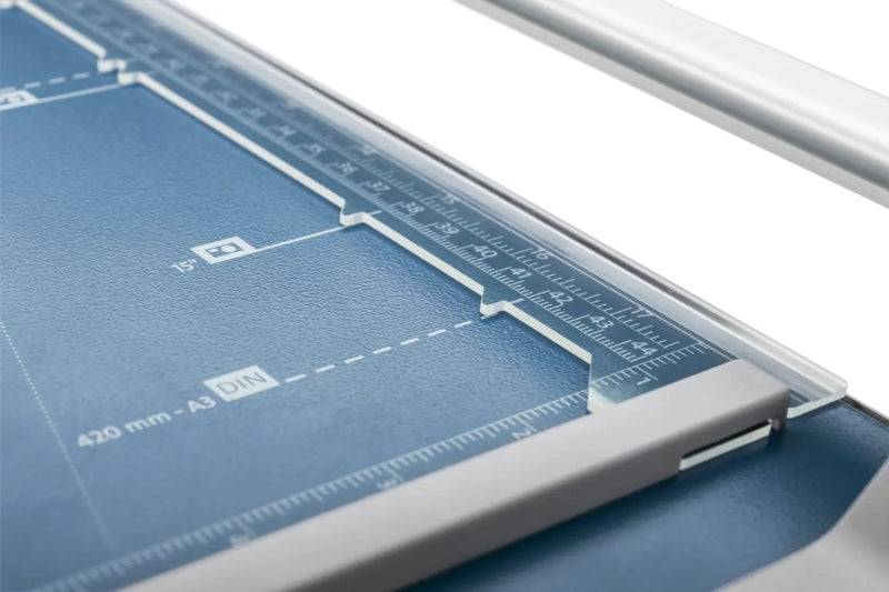 Dahle 508 Taglierina a Rullo Formato A3 - Capacità 6 Fogli - Lama Circolare Autosagomente in Acciaio