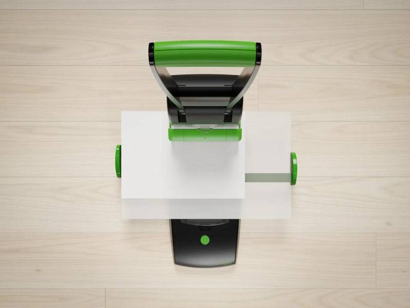 Novus B 2200 re+new Perforatrice per Spessori - Realizzata in Plastica Riciclata - Fino a 200 Fogli - Perforazione a 2 o 4 Fori