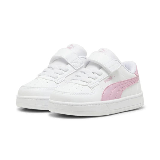 Scarpe sportive junior Puma Caven 2.0 in pelle sintetica bianca con dettagli rosa, suola robusta e chiusura con lacci e strap, ideali per bambini
