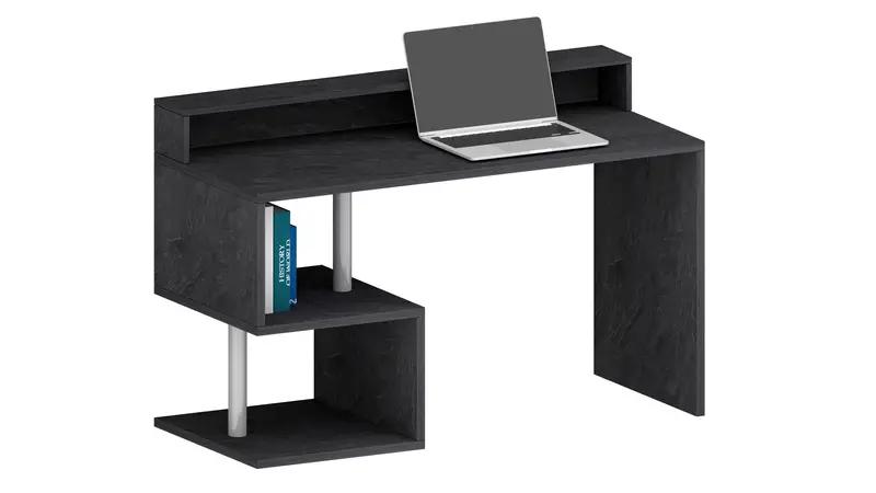 Scrivania ESSE 140 grigia con design a 'S', sopralzo e spazio per libri. Ideale per un home office moderno e funzionale.