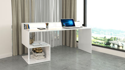 Scrivania con Sopralzo Esse 180 bianca con design elegante, piano ampio e ripiani laterali per accessori. Ideale per uffici contemporanei.