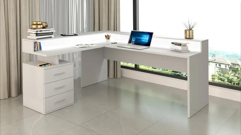 Scrivania angolare New Selina bianca con sopralzo e cassettiera, design moderno e funzionale, perfetta per ambienti lavorativi eleganti.