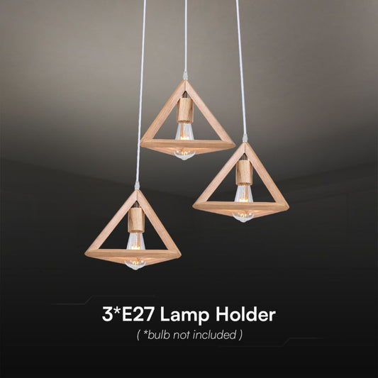 Lampadario triangolare in legno con 3 portalampade E27, design elegante per illuminazione decorativa in ambienti interni.