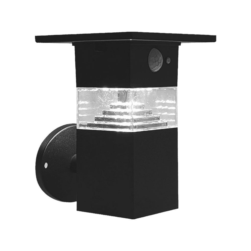 Lampada LED Solare da Giardino 3W con Sensore PIR 3000K IP54 montata a parete, design moderno in alluminio nero per illuminazione esterna.