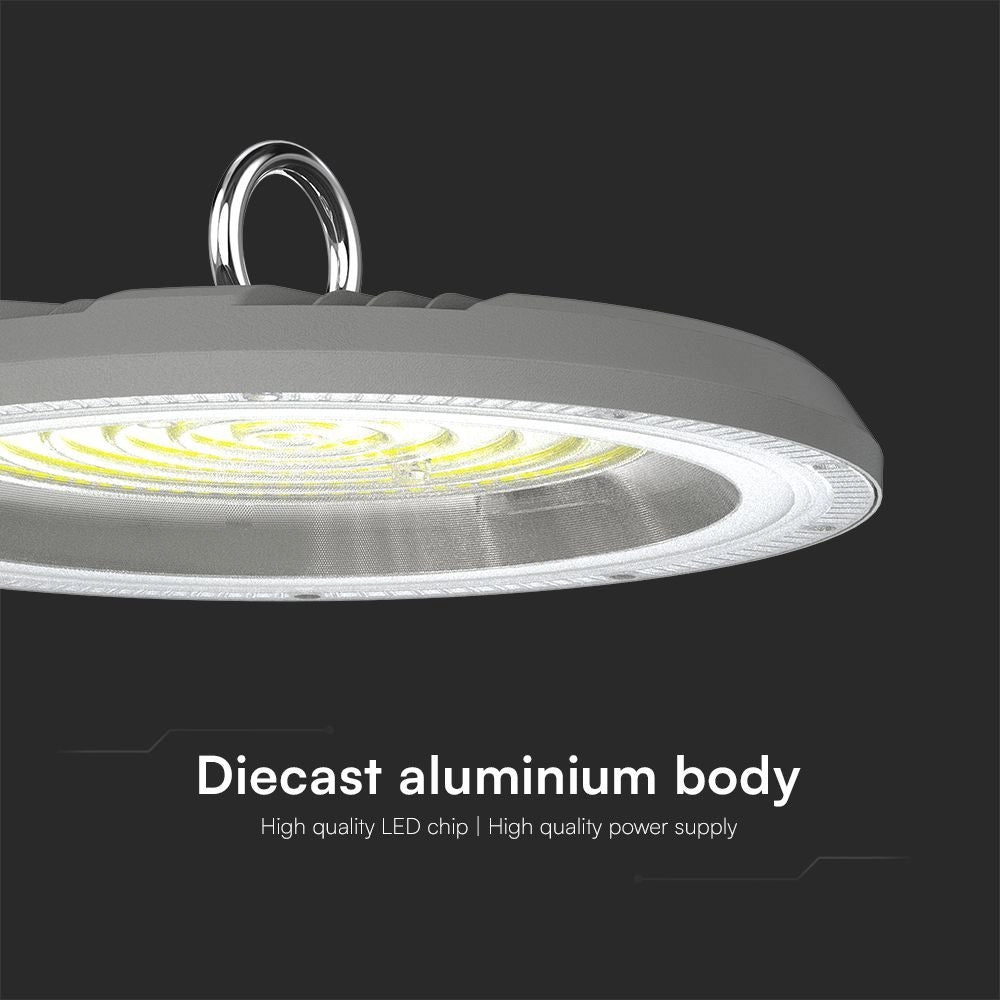 Corpo in alluminio pressofuso della Campana LED UFO 150W CCT 3in1, chip LED di alta qualità e alimentazione efficiente.