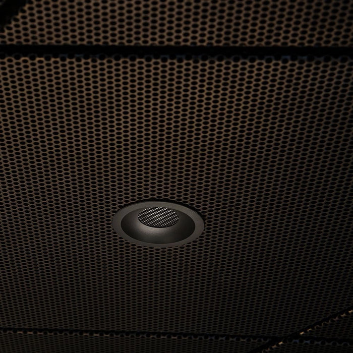 Installazione del Faretto LED Incasso 18W COB Nero V-TAC Bridgelux su soffitto a pannelli, luce direzionale e design discreto.