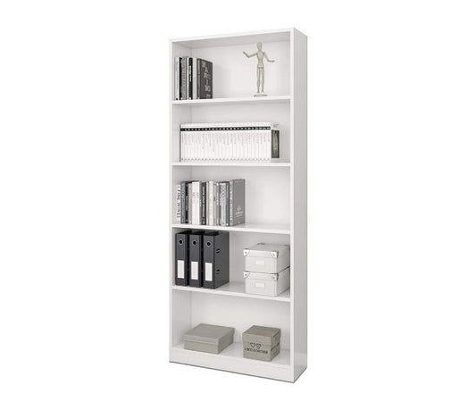Libreria scaffale a 5 ripiani bianco opaco 80 x 201 x 28 cm con libri, raccoglitori e decorazioni, ideale per ufficio moderno o studio domestico.