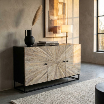 Mobile con 3 ante in legno di mango e struttura in ferro, 150x40x85 cm