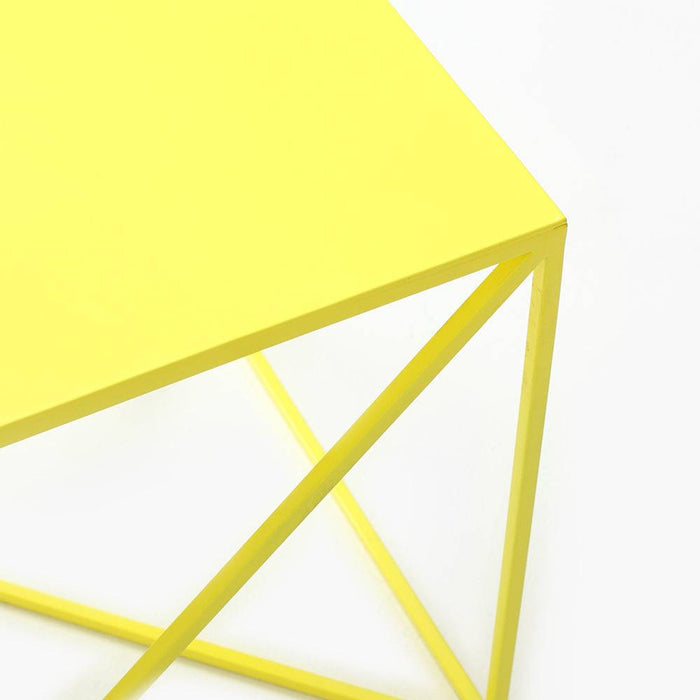 Tavolino Memo 50x50 Giallo