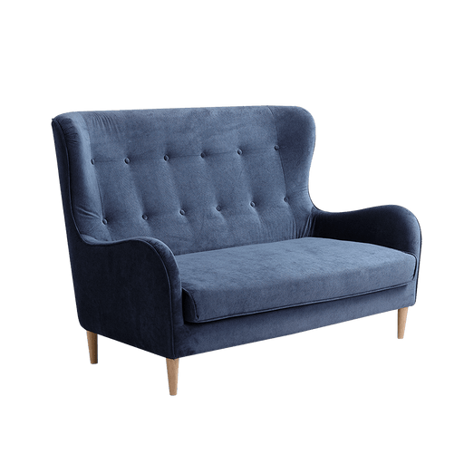 Divano due posti cozyboy in velluto blu navy con schienale imbottito, gambe in legno chiaro, ideale per soggiorno elegante e confortevole