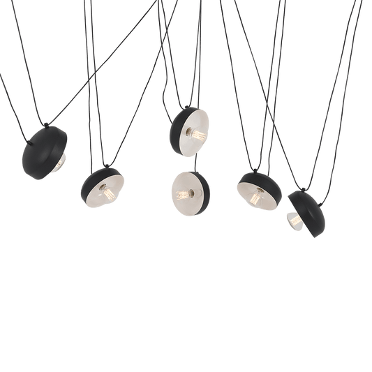 Lampadario moderno industriale nero e bianco con cavi liberi e lampadine a vista, design audace per illuminazione di stile contemporaneo