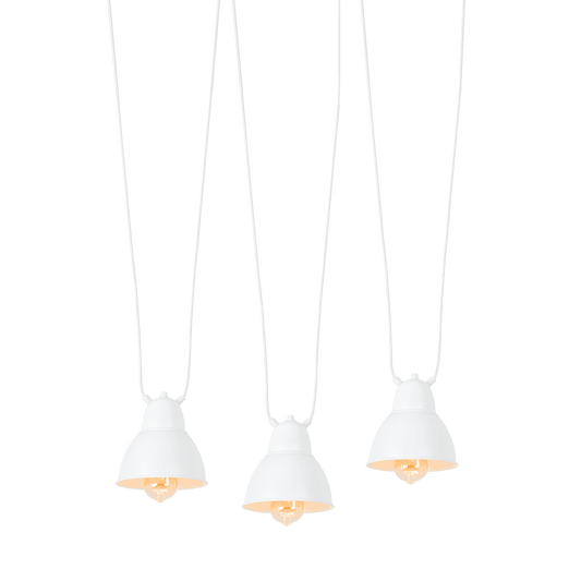 Lampada a sospensione bianca Coben Hangman 3 con tre luci a forma di campana, design minimalista e industriale, ideale per interni moderni