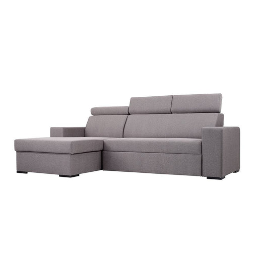 Divano letto ad angolo Atlantica L in tessuto grigio chiaro, con braccioli regolabili e struttura robusta, ideale per soggiorno moderno.