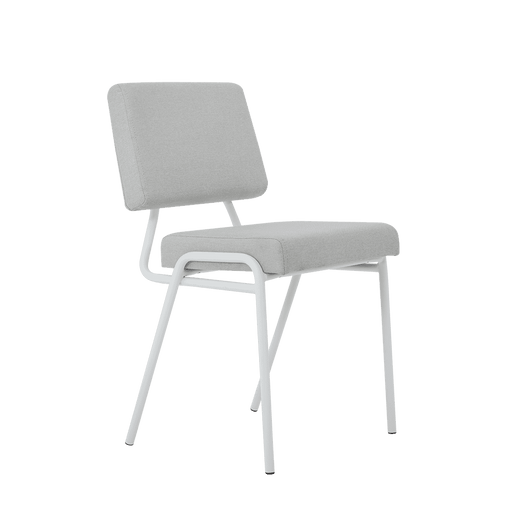 Sedia design semplice e moderna in tessuto grigio chiaro con struttura in metallo bianco, ideale per ambienti eleganti e funzionali