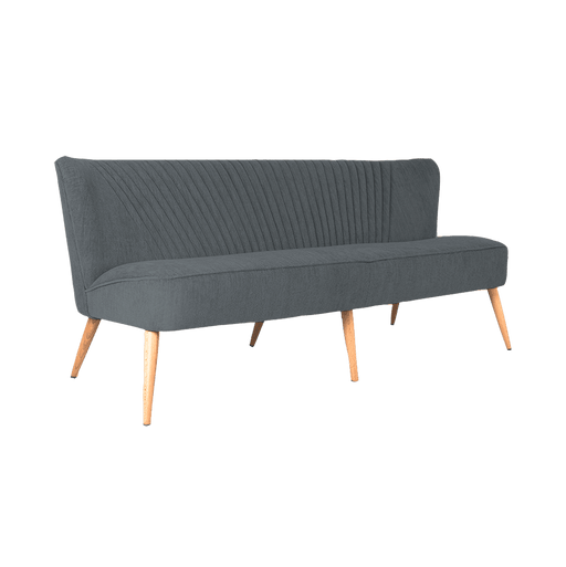 Divano tre posti in tessuto polvere con schienale alto, stile retrò, gambe in legno chiaro, ideale per soggiorno elegante e confortevole