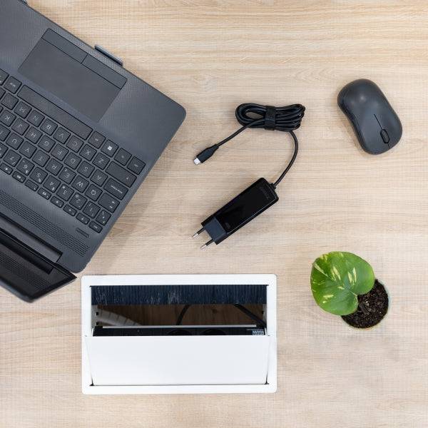 Tooq Caricabatterie Laptop GaN USB-C/PD 100W - Cavo da 1.80m - Colore Nero