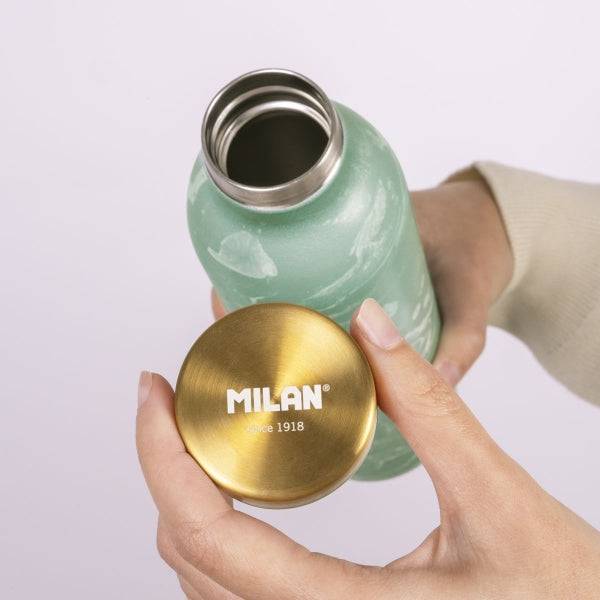 Milan Serie Lava Bottiglia Termica 0.59L - Doppia Parete Acciaio Inossidabile - Liquidi Caldi fino a 12h, Freddi fino a 24h - Colore Verde