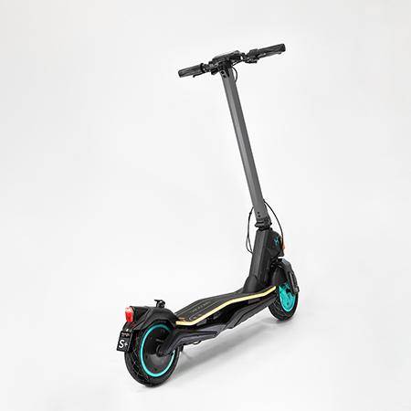 Cecotec Bongo Serie S+Infinity Monopattino Elettrico - 750W - Autonomia 30km - Ruote 10" Tubeless - 4 Modalità di Guida - Freni a Disco e E-ABS - Velocità 25km/h - Tempo Ricarica 5h - Colore Nero