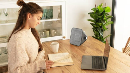 Cecotec ReadyWarm 1500 Max Ceramic Design Termoventilatore da Scrivania - 1500W - Riscalda fino a 15m2 - Termostato Regolabile - Funzionamento Silenzioso - Sistema di Sicurezza Triplo - Colore Nero