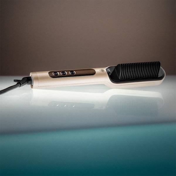 Cecotec InstantCare Lisse IonTech Spazzola Lisciante - Liscio con Ioni - 9 Livelli Temperatura - Ceramica - Guanto e Clip - Controllo Termico - Sicuro e Resistente - Bianco