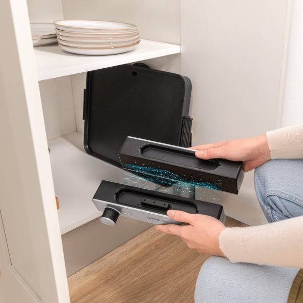 Cecotec Magnet 1800 Piastra Elettrica - 1800W - Piastra Alluminio con Teflon - Termostato Regolabile - Vassoio Raccogligrasso - Pezzi Smontabili - Adatta alla Lavastoviglie - 40x30cm - Colore Nero