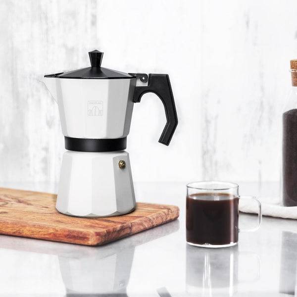 Cecotec Mokclassic 1200 Macchinetta Caffè Italiana 12 Tazze - Alluminio Pressofuso - Idonea per Gas, Elettrico e Vetroceramica - Facile da Smontare - Guarnizione Silicone - Valvola di Sicurezza - Colore Beige