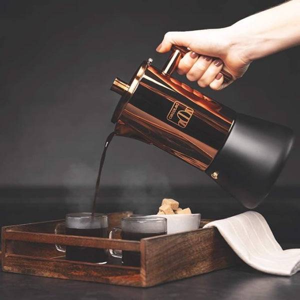 Cecotec Moking 400 Macchinetta del Caffè Italiana per 4 Tazze - Acciaio Inossidabile - Compatibile con Induzione - Adatta a Gas, Elettrica e Vetroceramica - Pulizia Facile in Lavastoviglie - Valvola di Sicurezza - Colore Rame