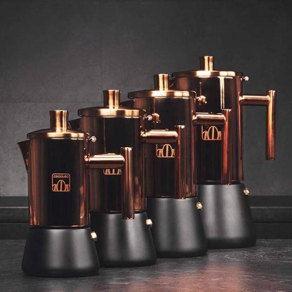 Cecotec Moking 400 Macchinetta del Caffè Italiana per 4 Tazze - Acciaio Inossidabile - Compatibile con Induzione - Adatta a Gas, Elettrica e Vetroceramica - Pulizia Facile in Lavastoviglie - Valvola di Sicurezza - Colore Rame