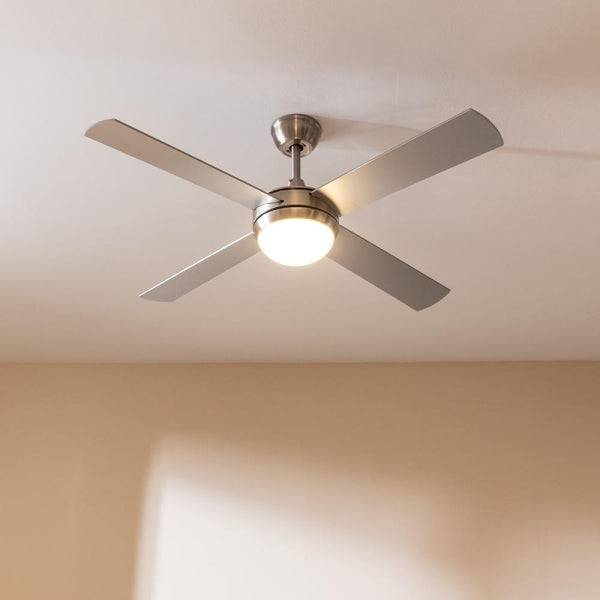 Cecotec EnergySilence Aero 570 Ventilatore da Soffitto con 4 Pale e Luce LED Integrata - 60W - Diametro 52" - Telecomando - Timer - 3 Velocità - Modalità Inverno/Estate - Acciaio Inossidabile