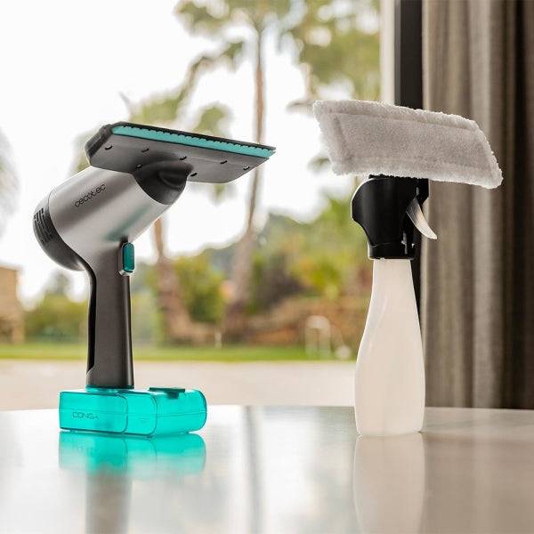 Cecotec Conga Rockstar 3700 Glass Aspiratore Lavavetri 3 in 1 - Batteria 3.7V - Autonomia 30min - Bocchetta Versatile 220mm - Serbatoio 50ml - Copertura 75m2 - Colore Nero e Argento
