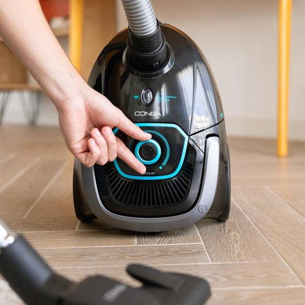 Cecotec Conga Powerbag 2500 Plus Aspirapolvere a Traino - 850W - 18kPa - Serbatoio 2,5L - Regolatore Potenza - Sacchetto Monouso - Tubo Telescopico - Filtro Alta Efficienza - Colore Nero